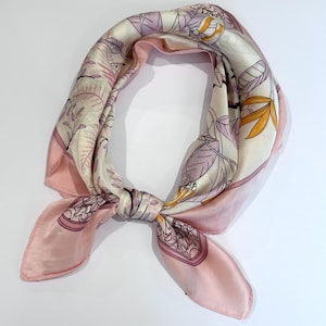 Vintage Boho Floral Paisley Pink Square Scarves Satin Head Nature Scarf Neckerchief Bandana Hair Wraps Wrist Handbag Gift Mother’s Day Gift