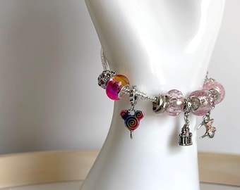 Pulsera con dije del Castillo de Magic Kingdom / Joyería rosa de Fantasy Park