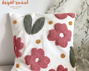 Spring throw pillow, flower pillow for coach, sofa throw pillow, decorative pillow bedding, floral pillow decor, pink flower pillowcase