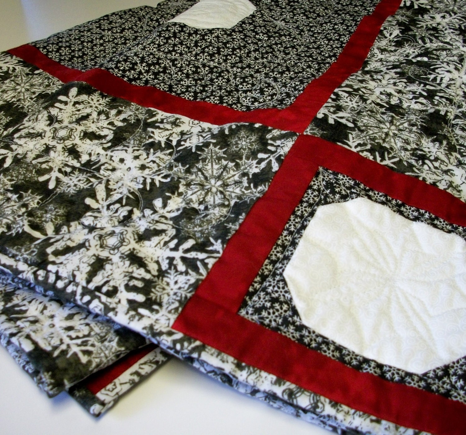 Snowflakes Lap Quilt Quilted Red Black White Winter Christmas Etsy