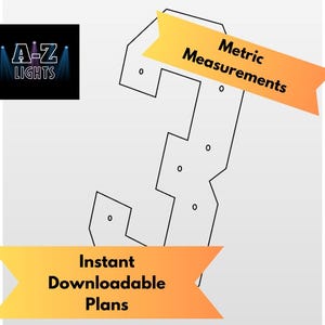 Può includere: Un'immagine con un contorno nero e bianco di una forma geometrica con il testo "Misure metriche" e "Piani scaricabili istantaneamente" su banner arancioni. Il logo A-Z Lights si trova nell'angolo in alto a sinistra.