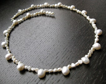 Cream-colored freshwater cultured pearl necklace