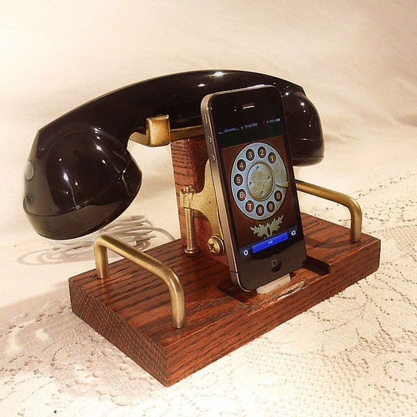 iPhone Dock - Phone - iPod Dock - Phone - Charger and Sync Station - Bluetooth Headset - Oak  -  Wireless Headset