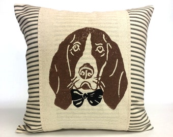 Basset Hound almohada, perro impresión almohada / perro mamá regalo / perro papá regalo / cumpleaños regalo idea