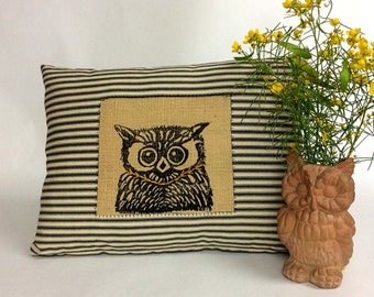 Owl Pillow Cover / Minimalist Decor /  Animal Pattern / Woodland Owl Pillow / Birthday Gift Idea