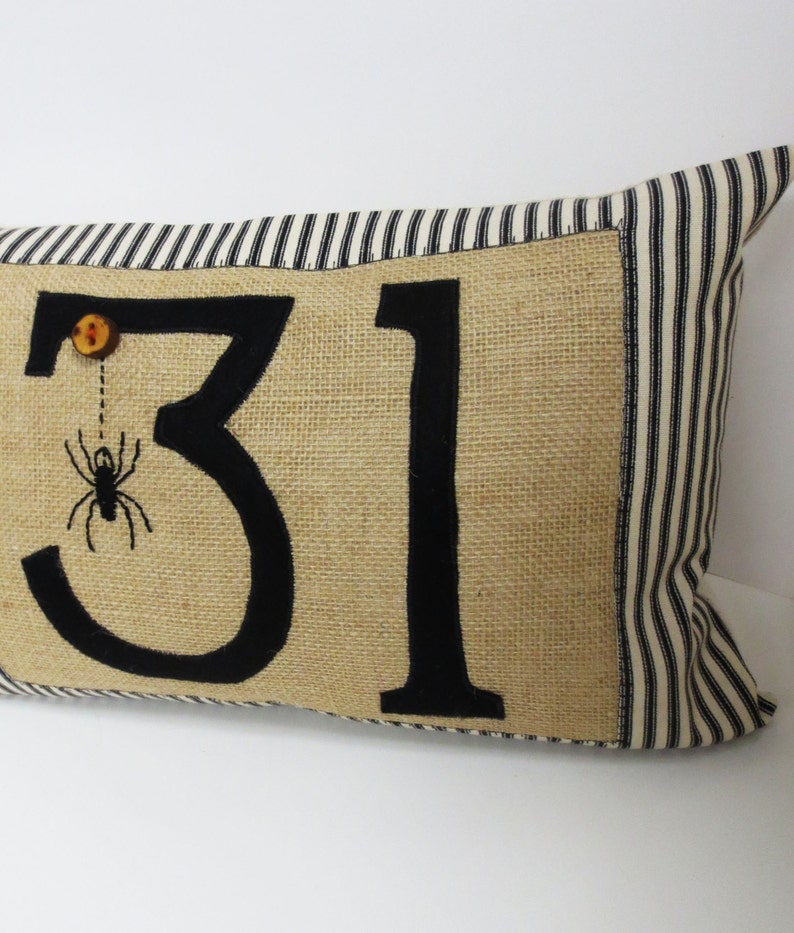 Halloween Spider Kidney Pillow poly Burlap Pillow Lumbar Pillow image 3