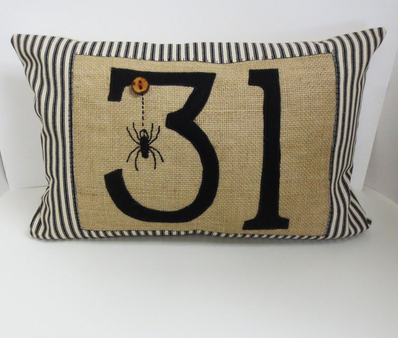 Halloween Spider Kidney Pillow poly Burlap Pillow Lumbar Pillow image 2