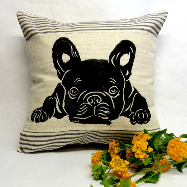 Oreiller bouledogue Français, oreiller décoratif, oreiller pour chien Frenchie, oreiller Frenchie, décor bouledogue Français, idée cadeau, idée cadeau d’anniversaire