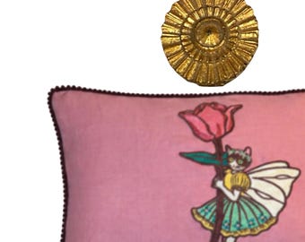 Embroidered Linen Cat Pillow – Whimsical Tulip Flower Design