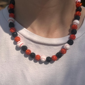 Collana e bracciale con perline di strass ispirati agli Orioles