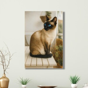 Gerahmte realistische Katze Bleistift Zeichnung Druck für Tierliebhaber | Vertikales Tier Wand Kunst Druck | Niedliches Siamkatzen Portrait für Schlafzimmer oder Büro