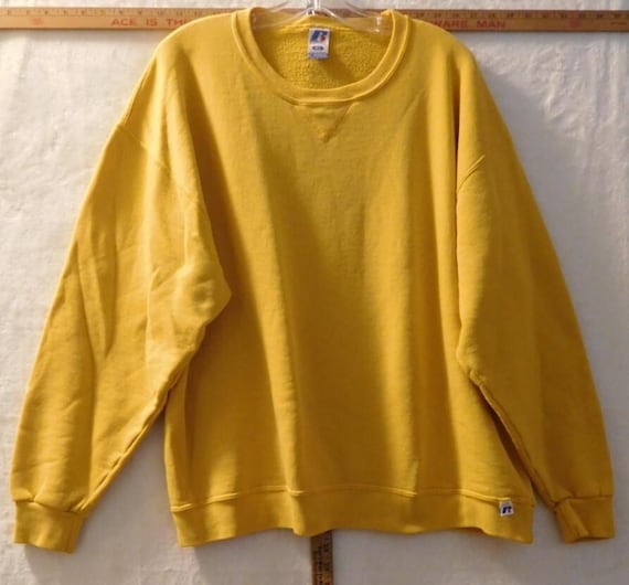 Vintage 90s Russell Athletic Dri-Power Blank Sweatshirt Gold Yellow Men XL