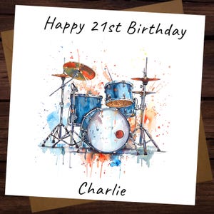 Biglietto di auguri di buon compleanno personalizzato per batterista, adatto a qualsiasi età e nome, biglietto di auguri con acquerello e nome personalizzato.
