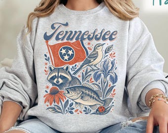 Vintage Tennessee State Symbols Sweatshirt, Retro Tennessee State Park Lover Apparel, TN Home State Gift, Southern Raccoon Travel Crewneck