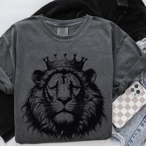 Cowardly Lion Oz Character Comfort Colors Cute Halloween Tee Wonderful Wizard of Oz Bookish Shirt Wicked Witch Lion Scarecrow Tinman