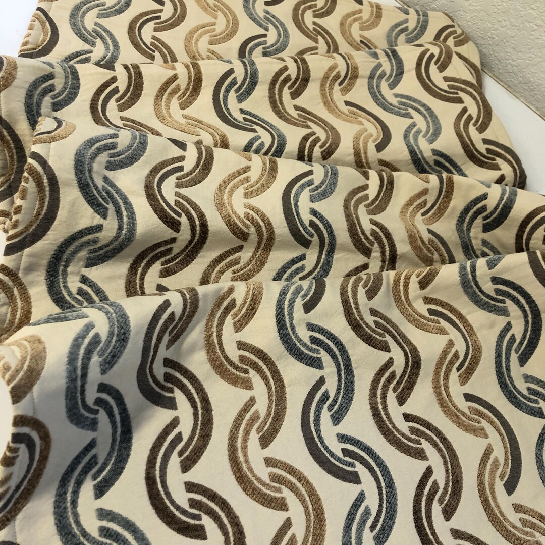 Handmade Chenille Table Runner, Geometric Chain Pattern, 20x53 Inches ...
