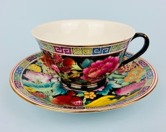Vtg Chinese Hand Painted Famille Noire Porcelain Teacup & Saucer - Made in China