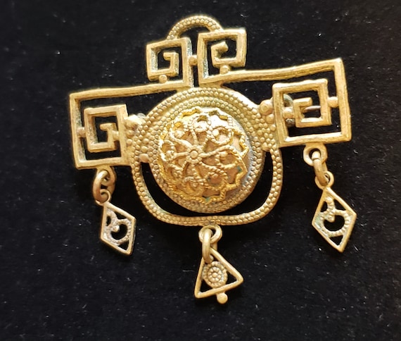 Make an Offer! Victorian Etruscan Brooch Pin Antiq