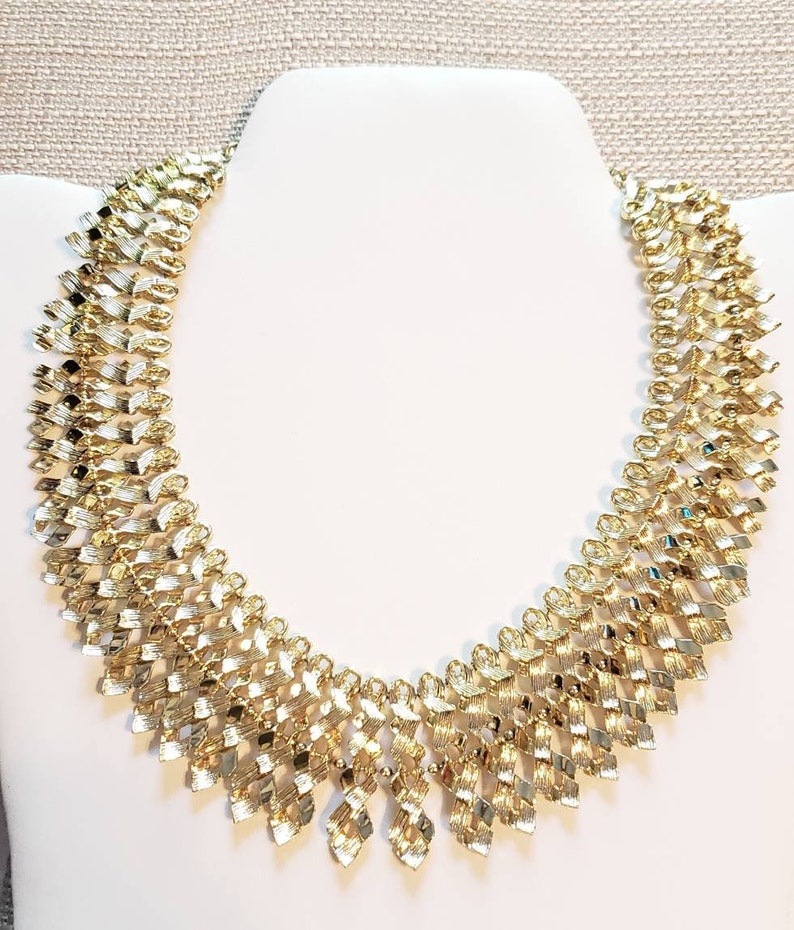 1960s Shiny Gold Statement Necklace Vintage Jewelry Incredible Collar Necklace Ornate Adjustable Necklace Vintage Necklace