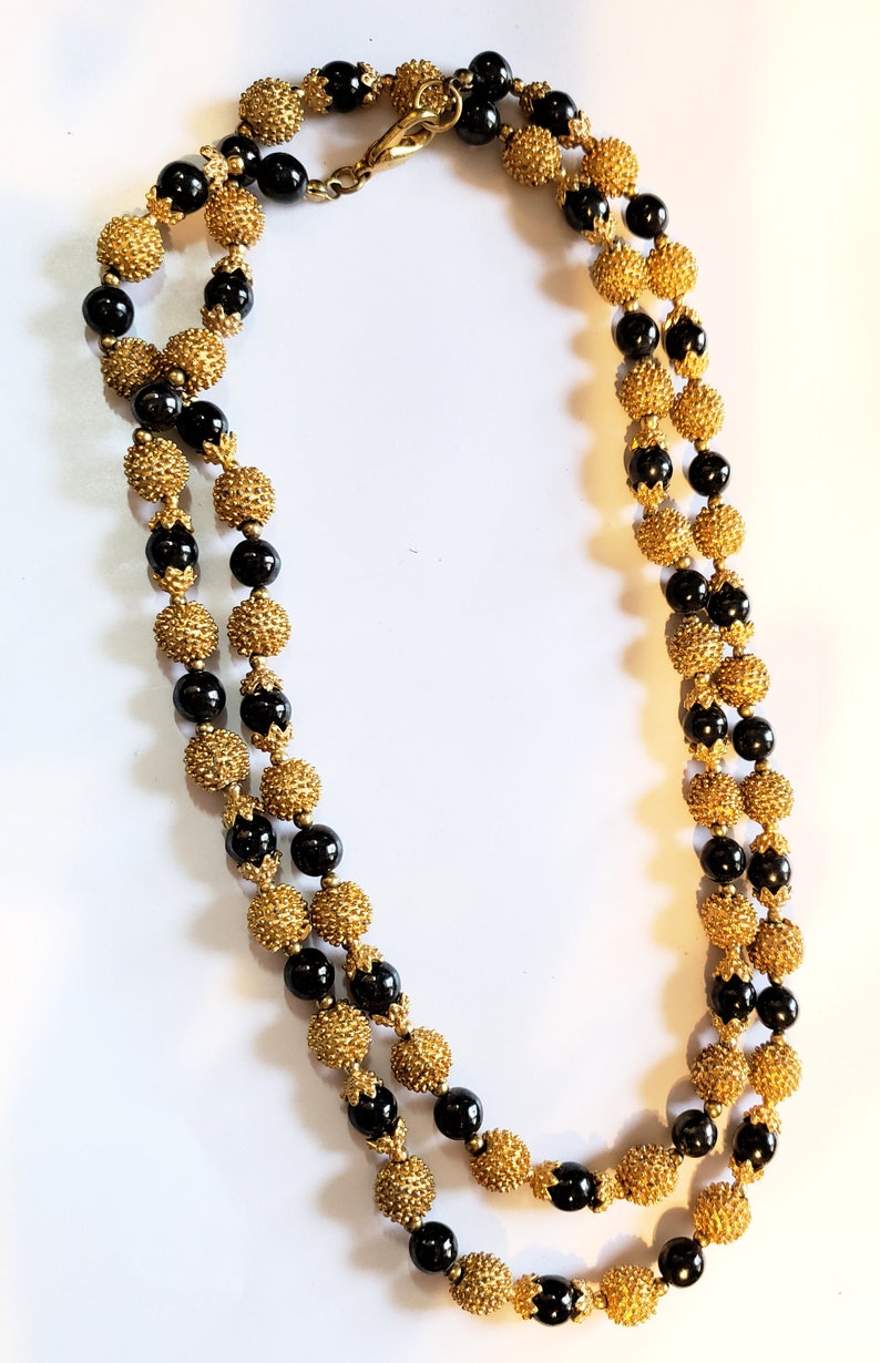 High End Necklace Vintage Necklace Faux Black Pearl Necklace Black /& Gold Statement Necklace Stunning Beaded Necklace Nubby Gold Beads