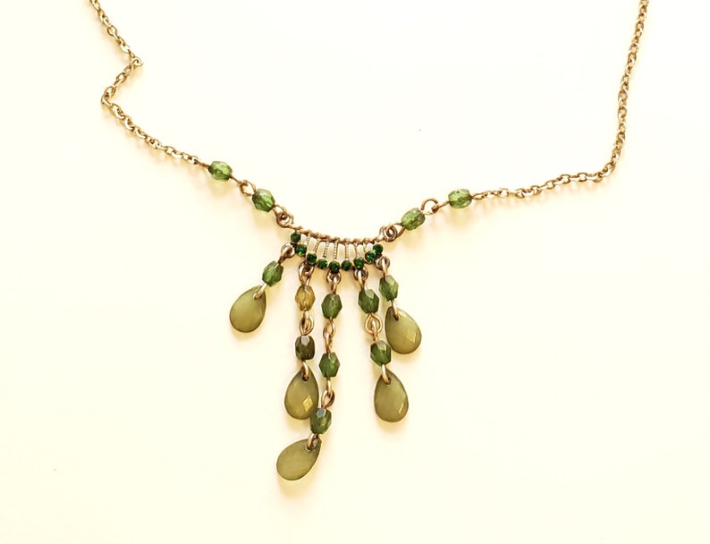 Vintage Drop Necklace Statement Necklace Green Lucite /& Green Rhinestone Necklace Vintage Jewelry Beaded Bib Necklace Feminine Necklace