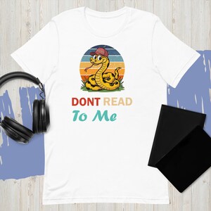 Funny Snake Shirt – "Don't Read To Me" Retro Cartoon Tee