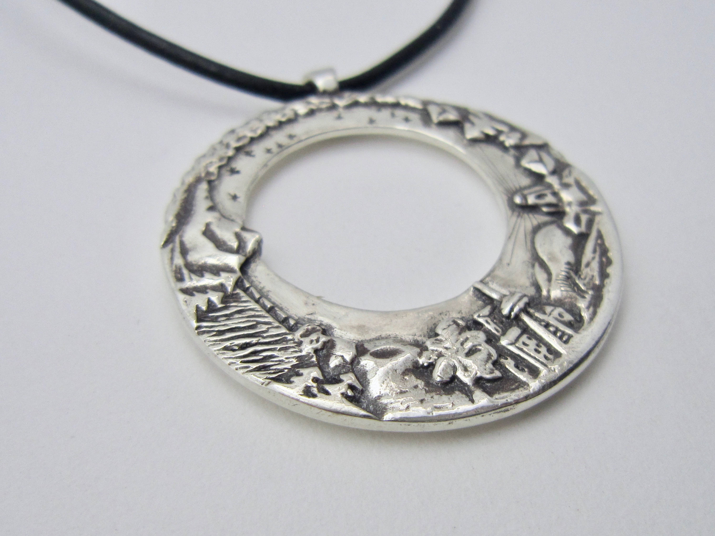 Handmade Landscape Jewelry / Detailed Circular Pendant / Oh - Etsy