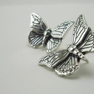 Silver Butterfly pin / Monarch Butterfly jewelry / Custom Lapel Pins / Nature Jewelry / Gardener's Gift / Handcrafted Jewelry