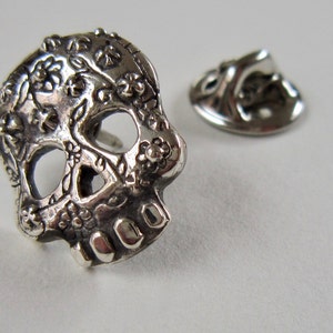 Handmade Sterling Silver Sugar Skull Lapel Pin: Floral Detail