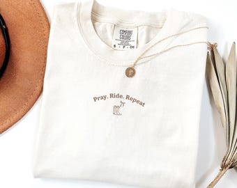 Christian Western Minimalist Shirt, Minimalist Faith Based Gift, Faith Based Shirt, Women Christian Tee, Cowgirl Shirt, Western Style