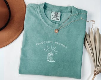Christian Western Minimalist Shirt, Minimalist Faith Based Gift, Faith Based Shirt, Women Christian Tee, Cowgirl Shirt, Western Style