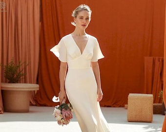 Minimalist V-Neck Empire Waist Wedding Dress