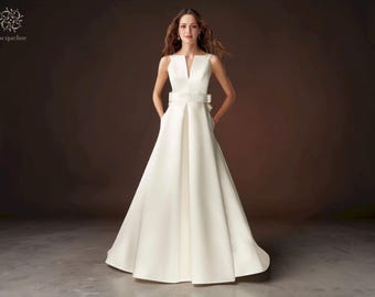 A Line Satin Wedding Dress, Spaghetti Strap Wedding Dress, Elegant Wedding  Dress, Simple Wedding Dress, V Neck A Line Wedding Dress - Etsy