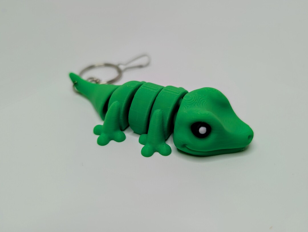 Cute Flexi Gecko Keychain - Etsy