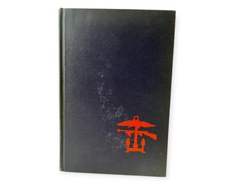 1943 Combined Operations Official Story Commandos WWII Mountbatten Macmillan