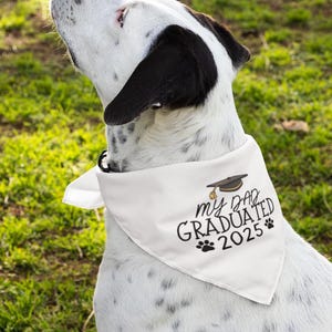 Graduation Pet Bandana, Custom Dog Bandana, Graduation Dog Mom, Graduation Dog Dad, Personalized Bandana, Graduation Gift, Dog Apparel