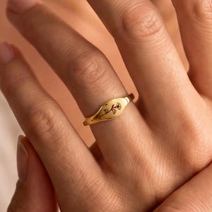 Personalized Birth Flower Ring, Minimalist Stacking Ring, Dainty Floral Design, Titanium Ring, Waterproof Durable, Gift for Her, Size 5-10