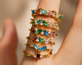 Family Birthstone Ring, Personalized Mom Ring, 1-6 Stones, Colorful Gemstone Ring, Mothers Day Gift, Dainty Gold Ring Size 5-11