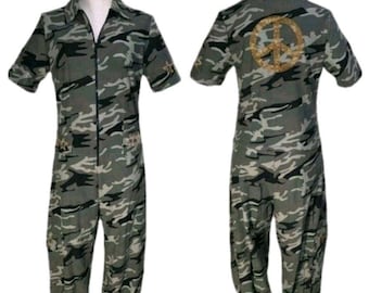 Y2K Funky Diva Vintage Stretchy Camo Utility Jumpsuit 1/2 Half Zip Collared Women's XXL Short Sleeve