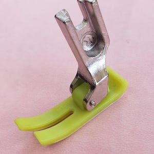 Piedino pressore in teflon MT-18