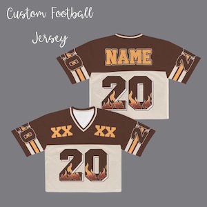Camiseta de fútbol retro con número de llama personalizado: nombre personalizado e iniciales en los hombros: camiseta para el día del juego para fanáticos.