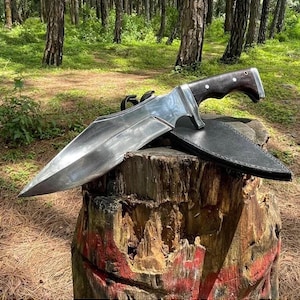 Handmade Bowie Knife: High Carbon Steel Blade, Rosewood Handle & Leather Sheath