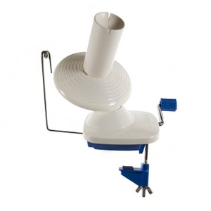 Stanwood Needlecraft - Yarn/Fiber/Wool/String Ball Winder Hand-Operated YBW-A 4Oz