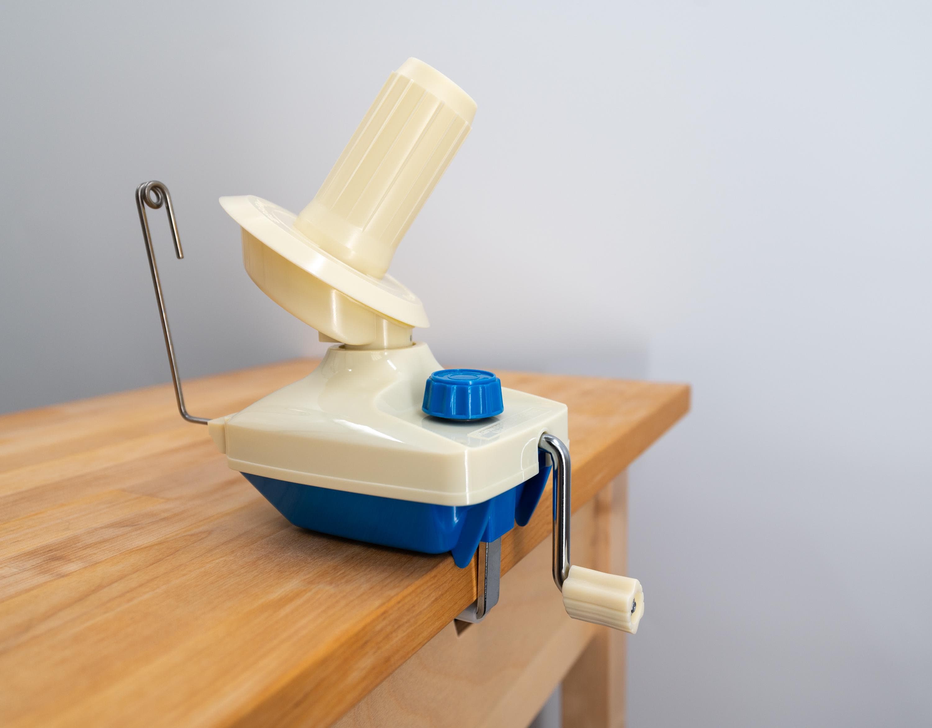 Yarn/Fiber/Wool/String Ball Winder Hand-Operated YBW-B