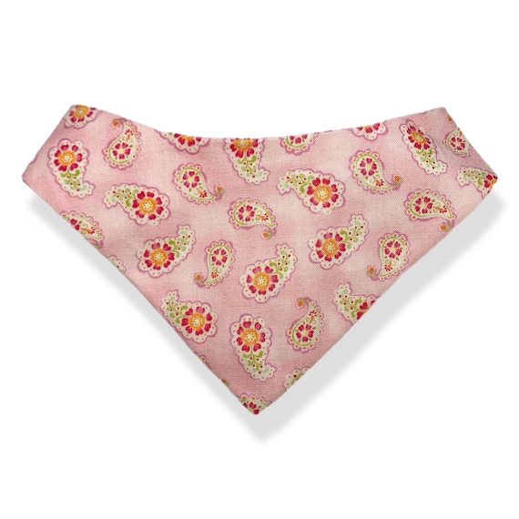 Petite Scrunchie Dog Bandana, pullover style with elastic neck. Beautifully finished, super comfortable to wear and easy to take on and off.