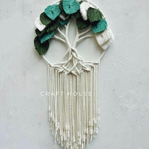 Crochet Dreamcatcher Tree of Life Macrame Wall Hanging: Boho Decor