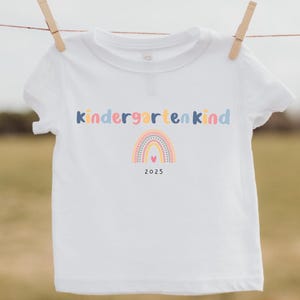 Kindergartenkind, T-shirt Kindergarten, Geschenkidee, Regenbogen, kleine Entdecker, mein erster Tag im Kindergarten, Abenteuer Kita