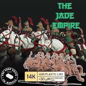 Peut inclure: Image détaillée de figurines miniatures représentant une scène de bataille historique. Les figurines comprennent des soldats à cheval, avec des chevaux blancs et des cavaliers en armure ornée. Le texte "THE JADE EMPIRE" est affiché en vert, avec "14K" et "ABS PLASTIC LIKE".