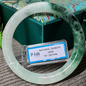 54mm Light Green Jade Bangle – Symbol of Luck, Prosperity, and Timeless Beauty