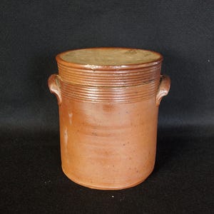 stoneware pot with lid, storage jar